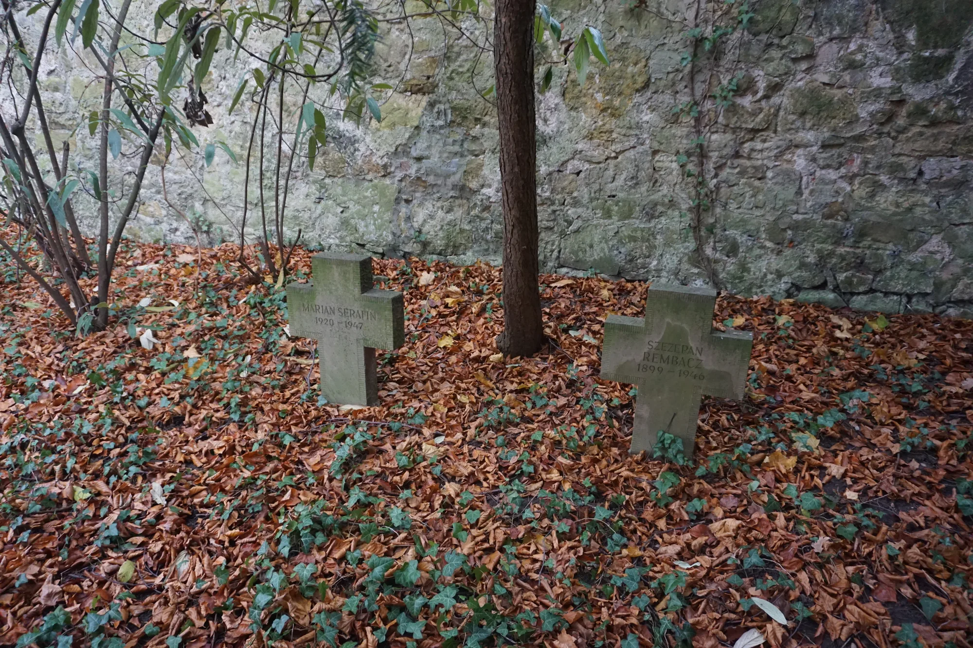 Grób: Serafin Marian (1920–1947), Rembacz Szezepan (1899–1946) — Ludwigsburg, Landkreis Ludwigsburg