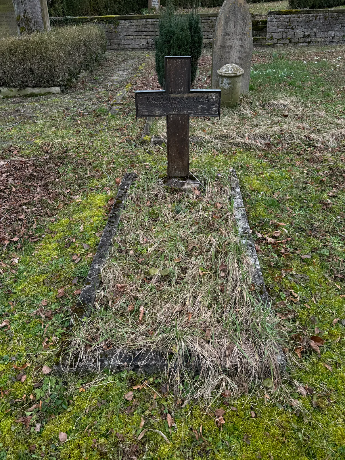 Nikolaifriedhof: grób Olgi Kazaniwskiej.